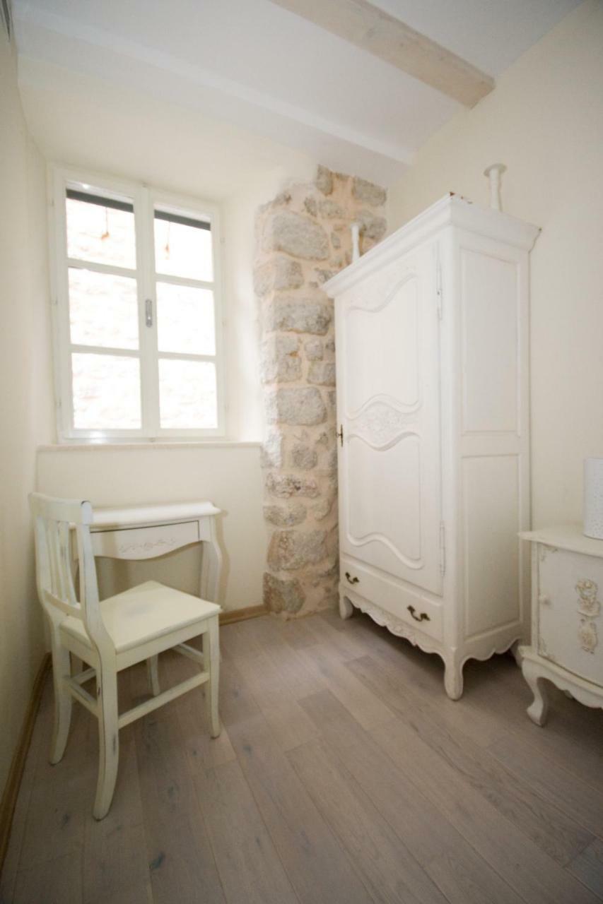 Roko House Apartment